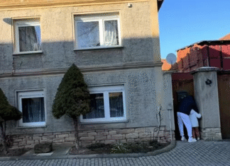 Украинцы купили 400-летний дом в Германии: что они увидели внутри (фото)