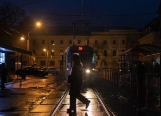 Отключения света вернулись: в четверг графики будут действовать весь день