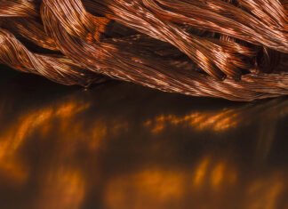 Цены на медь приближаются к рекорду из-за ряда аварий на крупных шахтах мира