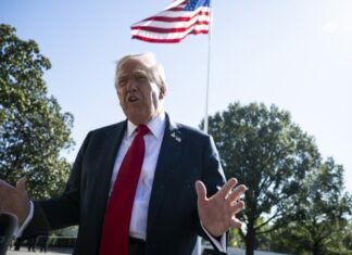 Bloomberg: Трамп планирует открыть почти все прибрежные воды США для добычи нефти