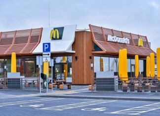 В Волынской области открыли третий McDonald’s: фото
