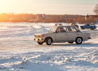 В Украине отправили «под пресс» более 1800 старых авто: десять списанных моделей