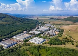 Киев побил рекорд по объемам продажи земельных участков под склады