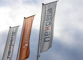 Reuters: Nexperia приостановила поставки пластин на свой китайский завод