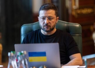 Зеленский пригласил лидера второй крупнейшей страны Африки в Украину
