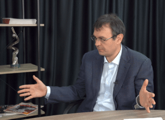 Экономист поставил под сомнение «польский пример» Гетманцева и обвинил его в манипуляциях