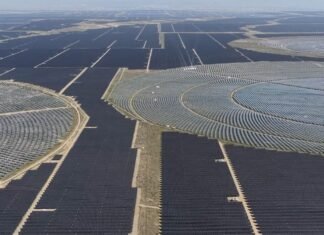 Китай разместит солнечные панели на высоте 3000 м: что это за «секретный» проект (фото)