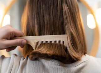 Осенью выпадает больше волос: ученые говорят, что это вовсе не миф