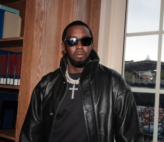 «Прекрасно с ним ладил»: рэпер P. Diddy просил президентского помилования у Трампа