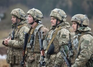 Кабмин одобрил отправку военных в совместный центр НАТО-Украина в Польше