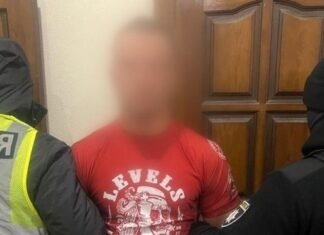 В столице по подозрению в сексуальном насилии над несовершеннолетней задержали тренера из Запорожья