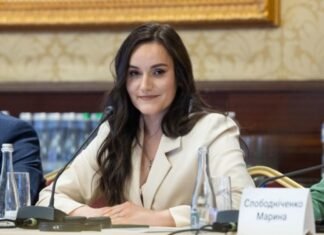 Кандидатуру Бережной на министра культуры и гуманитарного вице-премьера внесли в Раду