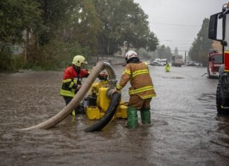 В Одессе затопило почти 700 домов. Правительство поручило не допустить коллапс в городе