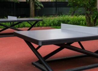 В Запорожье районный спорткомплекс повторно закупает теннисные столы на 1,8 млн. грн.