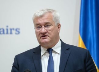 Сибига обратился к партнерам после ранения россиянами ребенка в Сумах