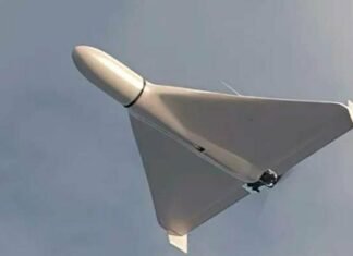 В Запорожском районе в результате атаки дронов пострадал человек: возникли пожары