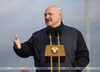 «Разговаривают на одном языке»: Лукашенко убежден, что украинцы его простят
