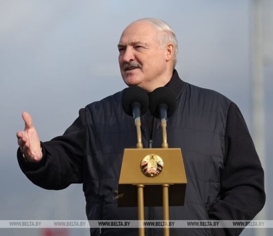 «Разговаривают на одном языке»: Лукашенко убежден, что украинцы его простят