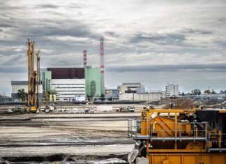 США разрешили транзакции с российскими банками в проекте по строительству венгерской АЭС