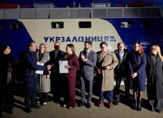 Киевский авиационный университет будет готовить железнодорожников
