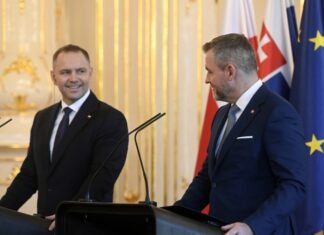 Польша предложила Словакии поставлять американский газ. В планах – Украина