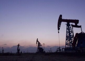 Reuters: Индийская Reliance хочет перепродать часть нефти, купленной на замену российской