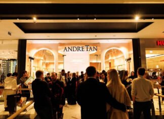 Семь месяцев переговоров, бирки на немецком и платья: как Андре Тан расширяет бизнес в ЕС