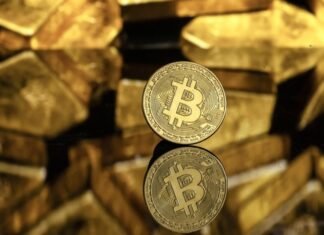 Биткоин упал до менее чем $86 000 впервые с апреля