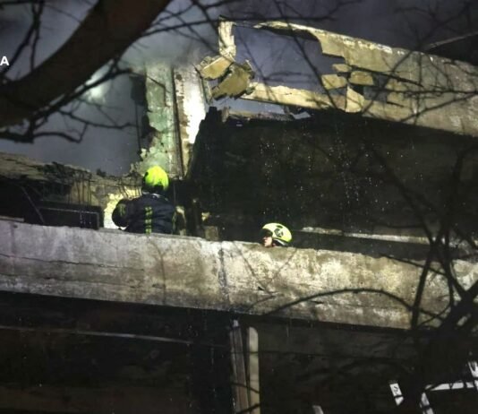 В Киеве после двойной атаки начались экстренные отключения, часть города без отопления