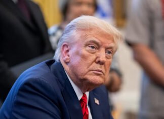 «Значительно продвинулись»: Трамп объявил о прогрессе в завершении войны в Украине (видео)