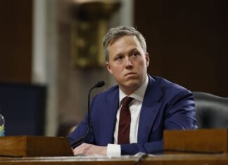 Дрисколл пытался убедить европейцев как можно скорее закончить войну в Украине, — NYT