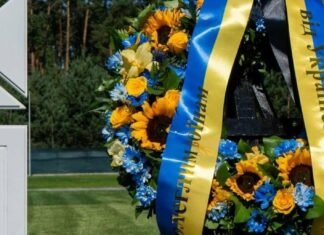 В Запорожье дополнительно выделят 2,7 миллиона гривен на упорядочение военных захоронений