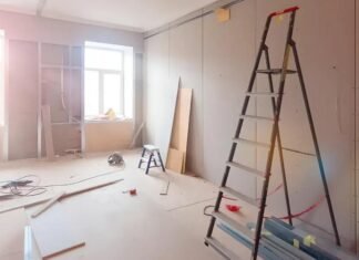 В Запорожье капитально отремонтируют более 30 квартир для переселенцев