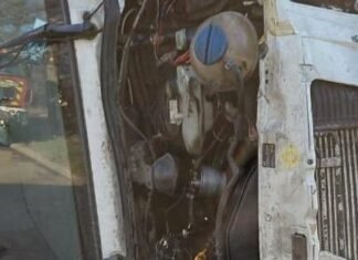 В Запорожье спасатели деблокировали женщину, которую зажало в машине в результате ДТП