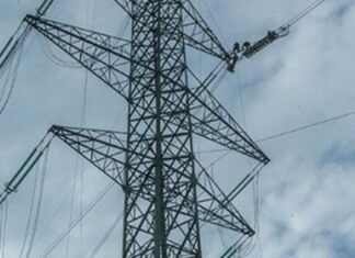 В Запорожской области возобновили электроснабжение 1,3 тысячи потребителей, которые обесточивались из-за обстрелов