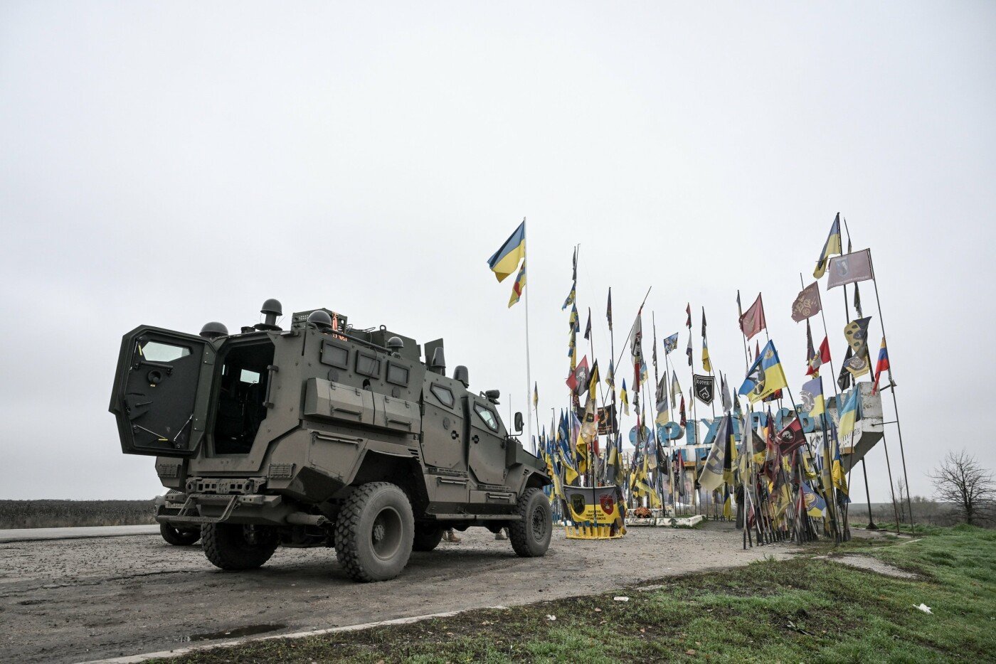 Город на границе: фоторепортаж с прифронтового Орехова