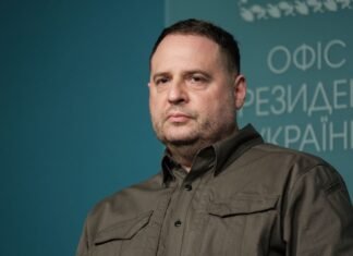 Ермак подал в отставку с должности главы ОП, — Зеленский