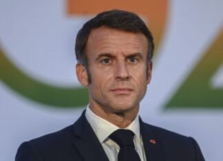 Макрон объявил о создании рабочей группы по гарантиям безопасности для Украины: что известно