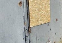 В Запорожской области в результате обстрела повредило здание ГСЧС