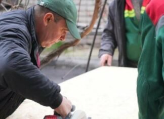 Более 150 запорожцев сообщили о повреждении жилья после вражеской атаки