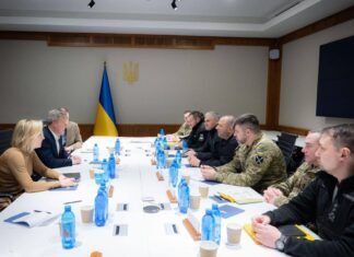 США предложили Украине на прошлой неделе два проекта документов, — источник