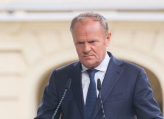 Туск о коррупционном скандале в Украине: это усложняет поддержку в войне