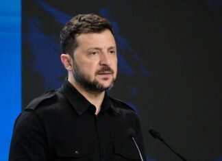 Зеленский в разговоре с Коштой дал оценку переговорам по мирному плану