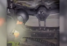 В Веселянке полицейские вместе с военными провели ночную операцию и спасли поврежденный эвакуационный автомобиль