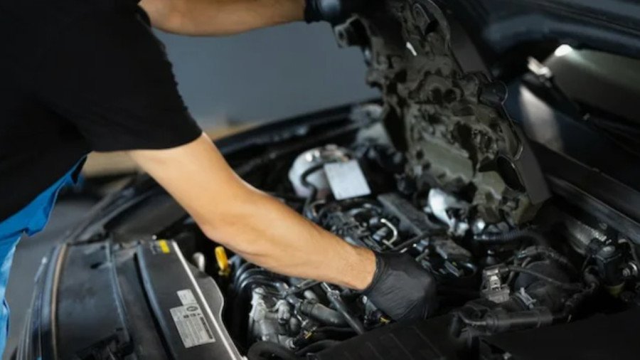 Фахівці назвали топ-10 автомобілів із дуже надійними двигунами