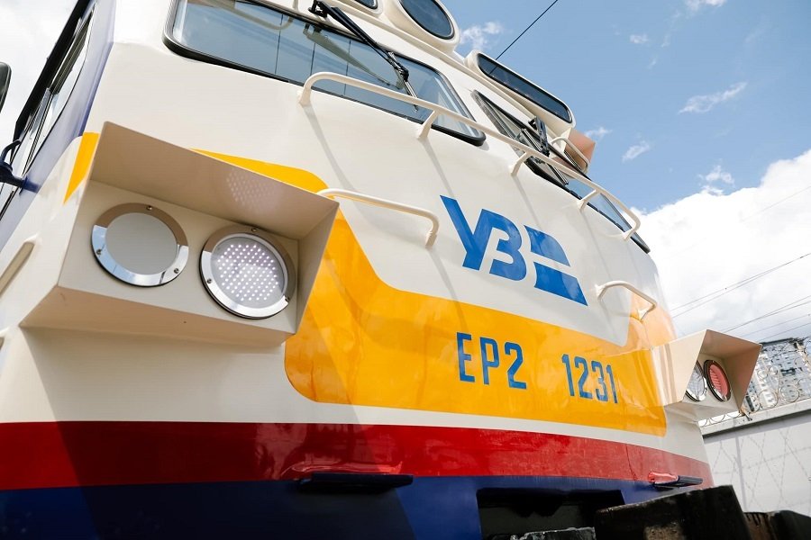 В Киеве пустят поезда-шаттлы между левым и правым берегом: это эксперимент