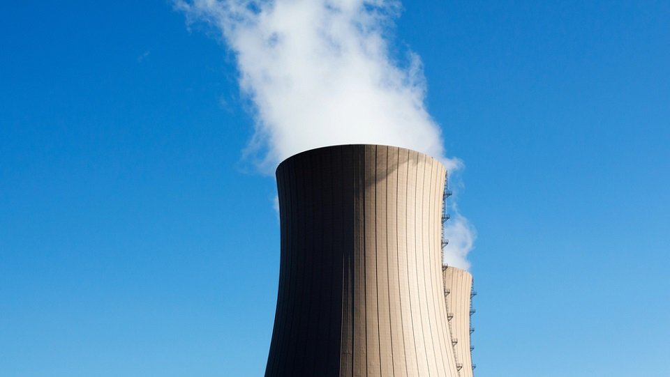 Польша начнет строительство первой АЭС уже в декабре: ЕС согласовал финансирование