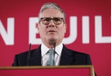 Стармер пожаловался, что Brexit навредил экономике Британии