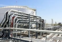 Ирак предложил США разрабатывать крупнейшее месторождение вместо Лукойла