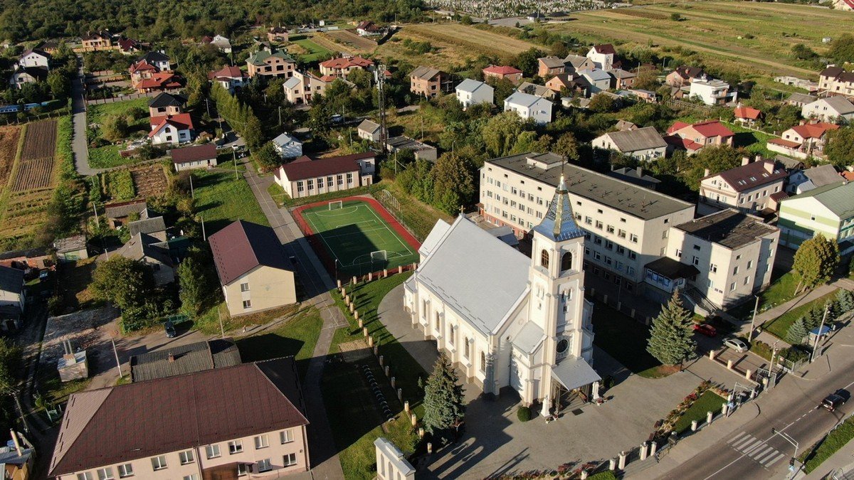 «Полный треш». Заместитель Садового показал проект застройки пригорода Львова